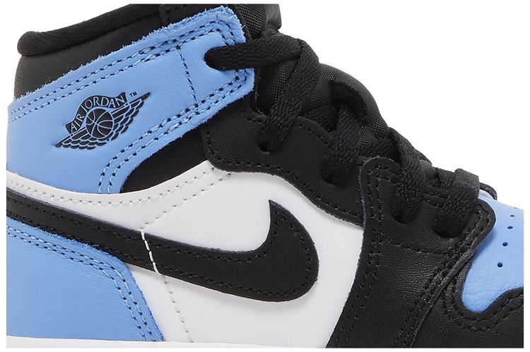 Air Jordan 1 Retro High OG TD UNC Toe