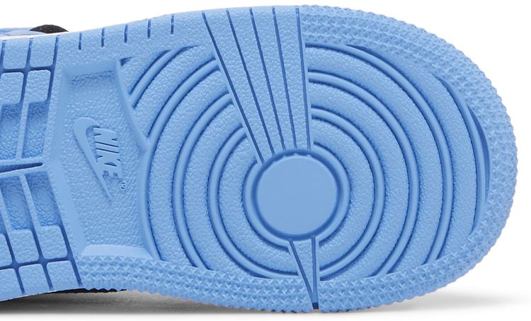 Air Jordan 1 Retro High OG TD UNC Toe