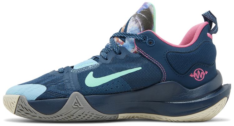 Nike Giannis Immortality 2 SE GS Floral