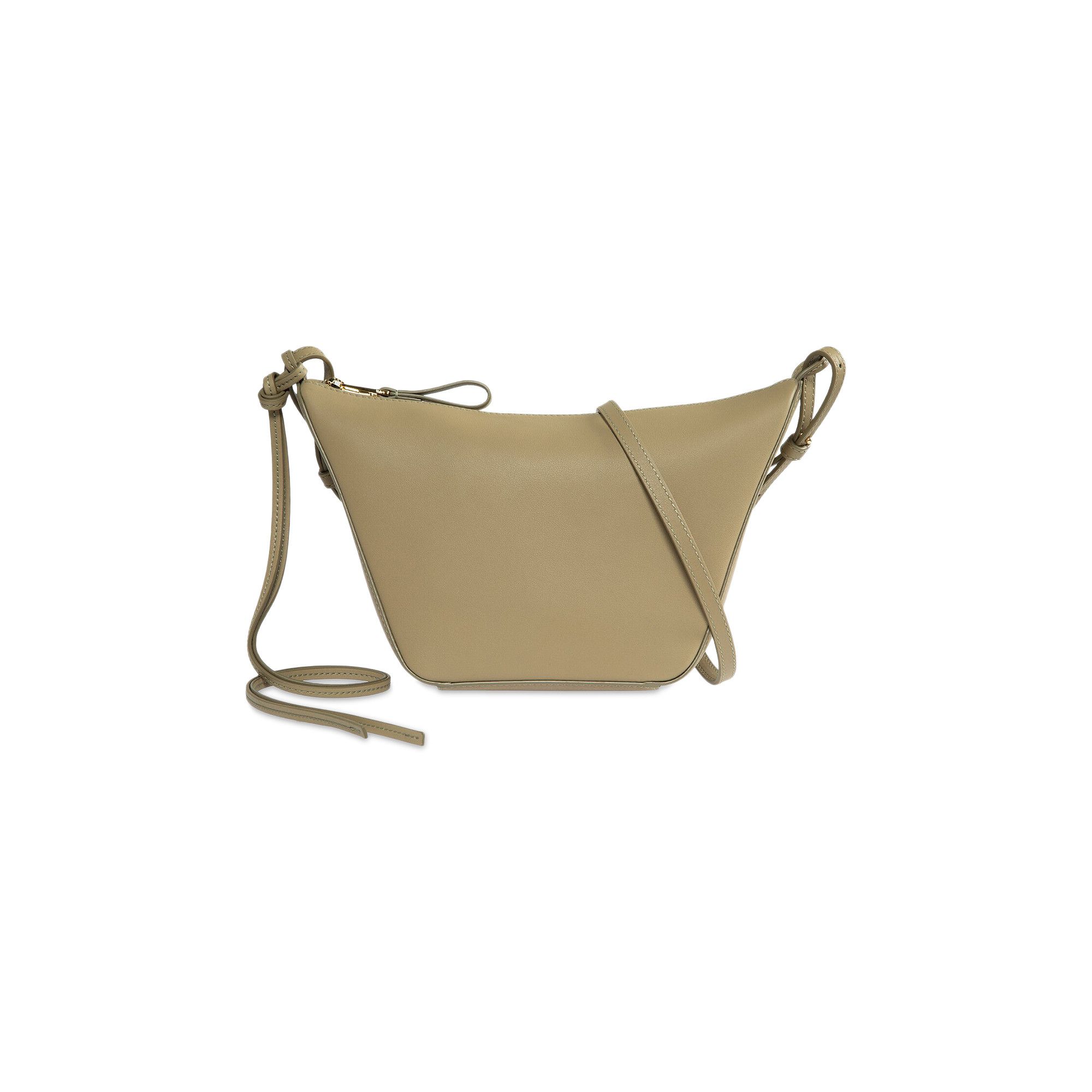 【LOEWE】HAMMOCK HOBO MINI◆A538G13X01 Mini Hammock hobo in classic calfskin White - LOEWE