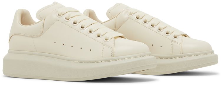 Alexander McQueen Wmns Oversized Sneaker Calico
