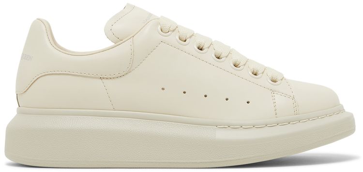 Alexander McQueen Wmns Oversized Sneaker Calico
