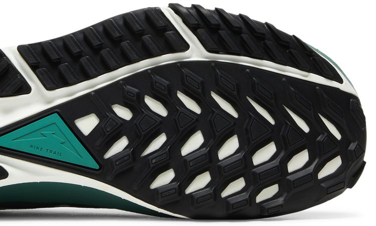 Nike React Pegasus Trail 4 GORE TEX Light Bone Cargo Khaki