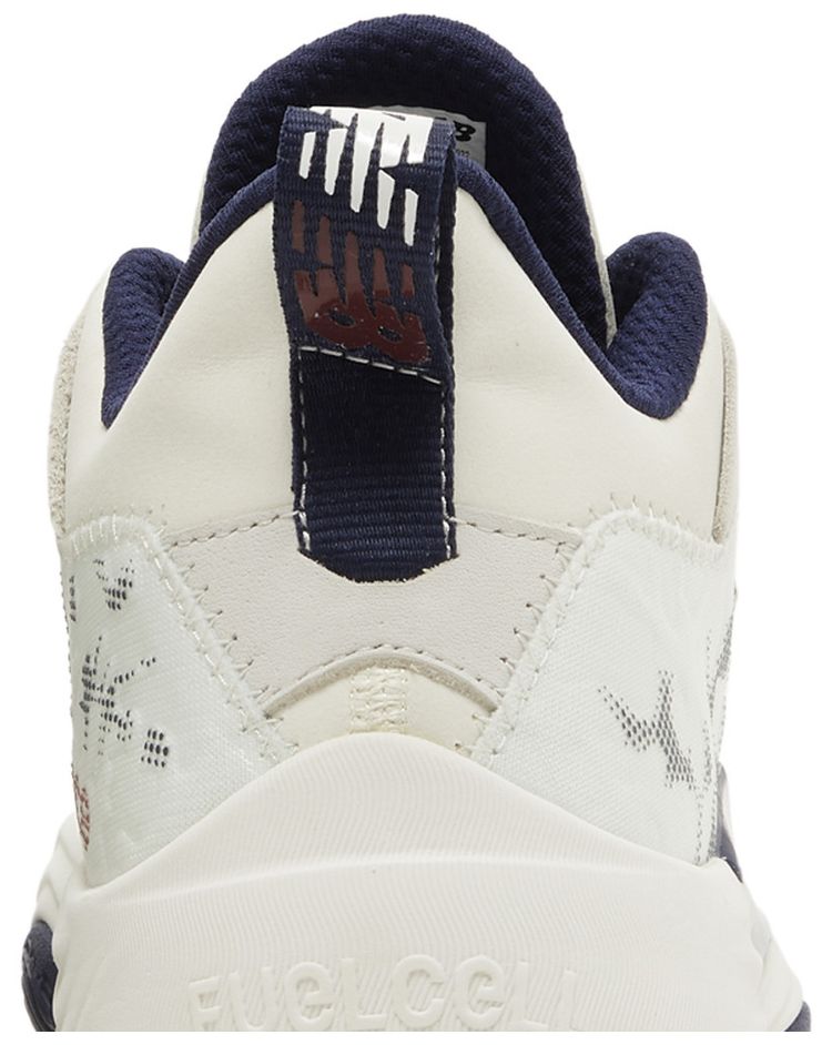 New Balance Two WXY V3 Sea Salt Team Navy