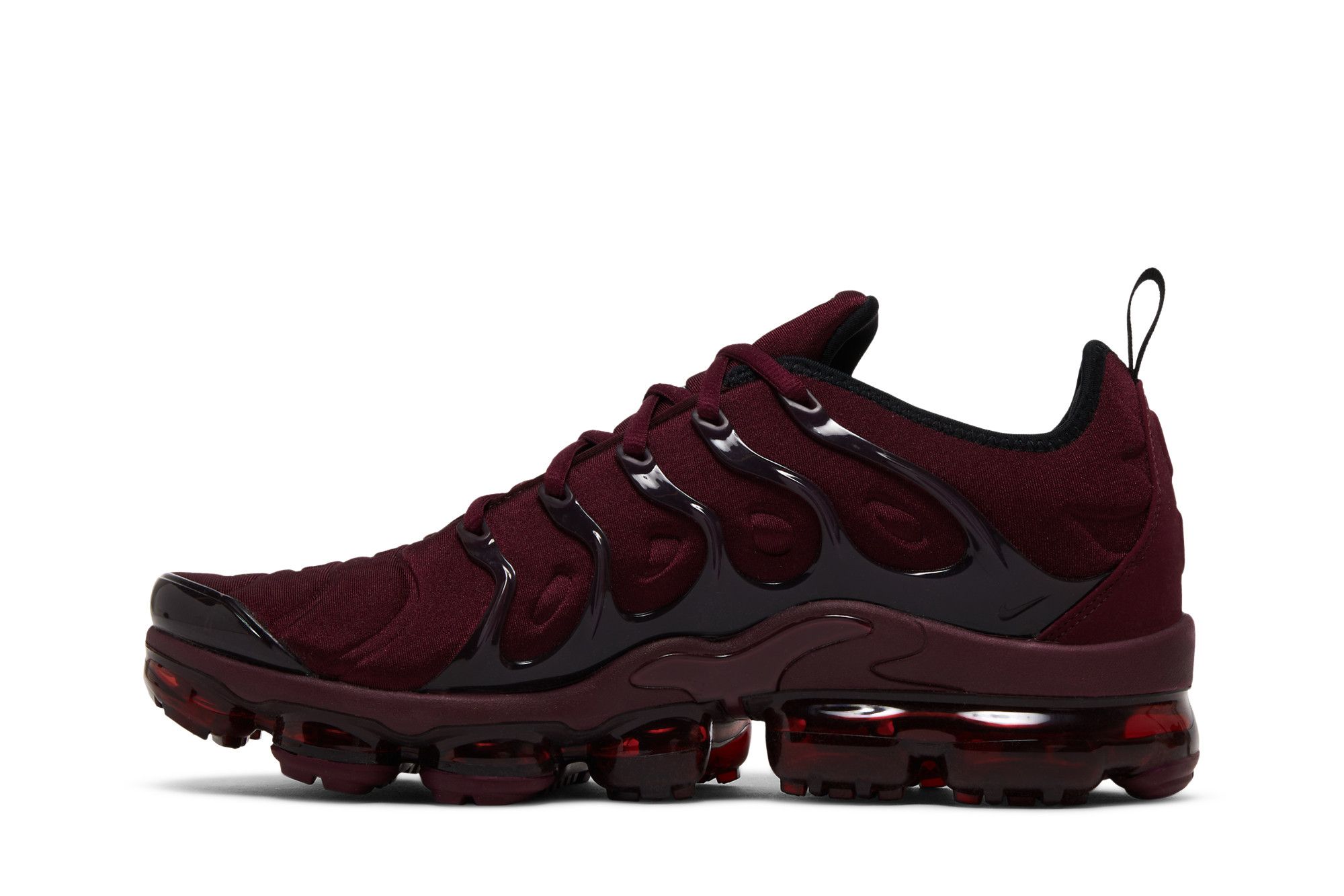 Maroon vapor max outlet