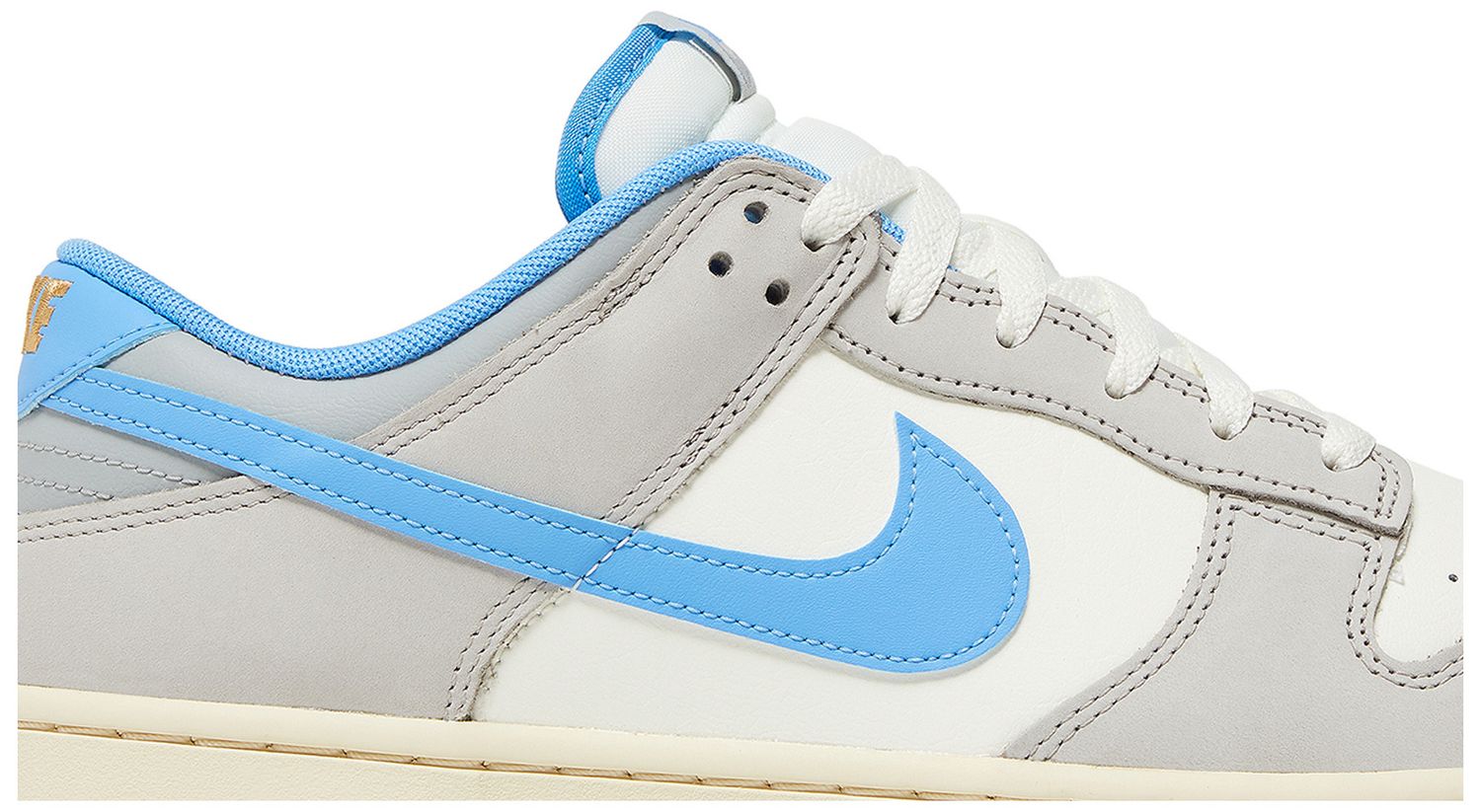 dunk low white university blue