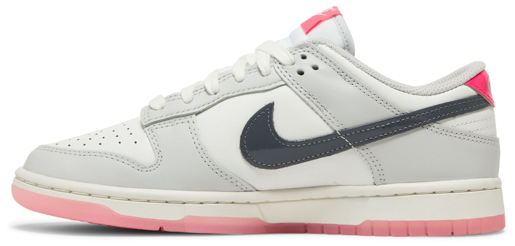 dunk low womens pink