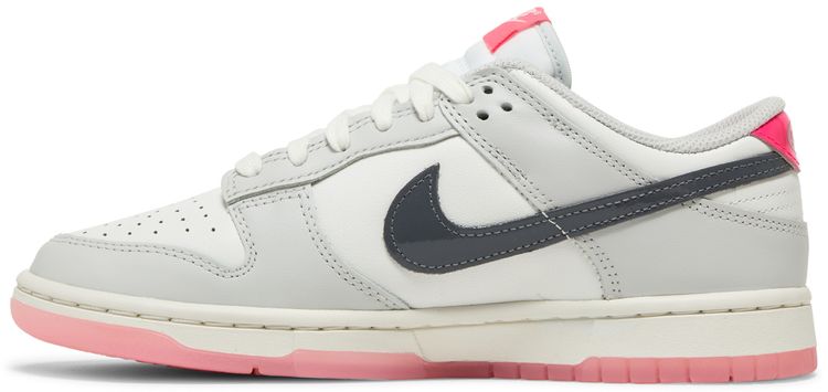 Nike Wmns Dunk Low 520 Pack   Pink Foam