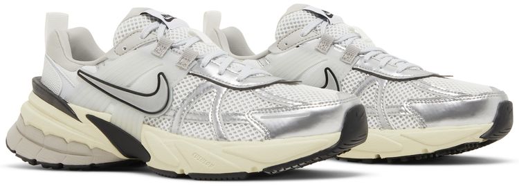 Nike Wmns V2K Run Summit White