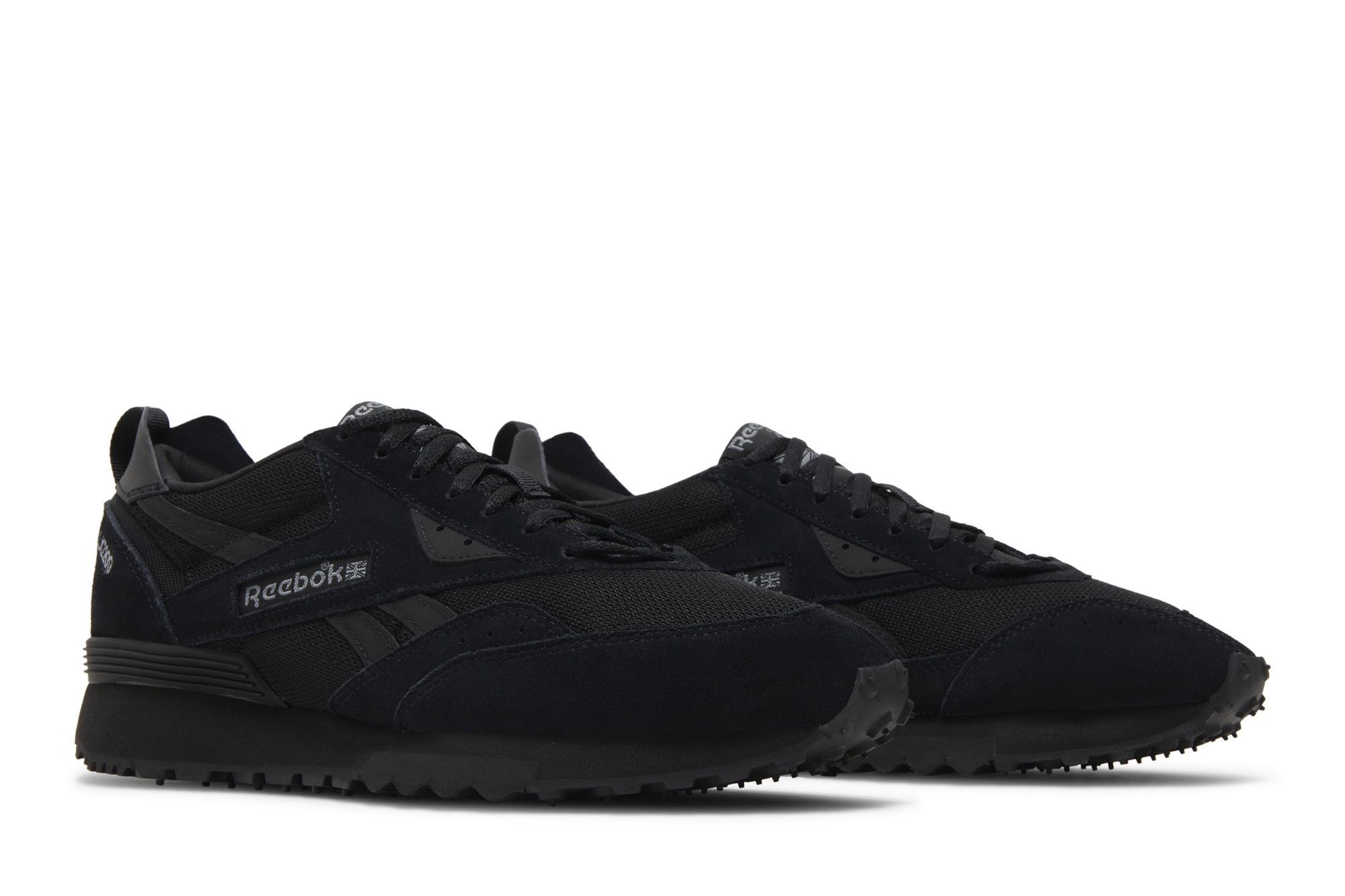 Reebok velvet trainers top