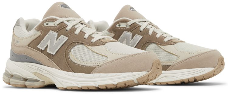 New Balance 2002R Big Kid Wide Timberwolf Mushroom