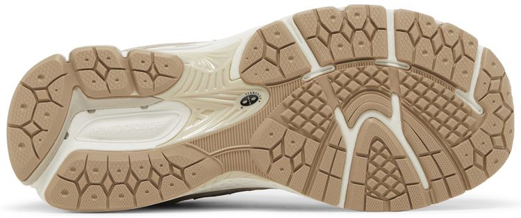 New Balance 2002R Big Kid Wide Timberwolf Mushroom