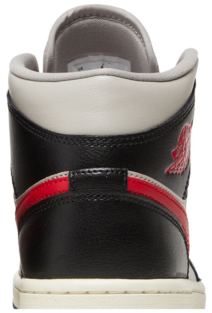 Wmns Air Jordan 1 Mid Black College Grey