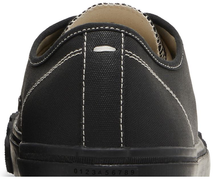 Maison Margiela Tabi Low Black