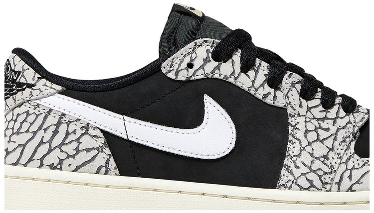 Wmns Air Jordan 1 Retro Low OG Black Cement