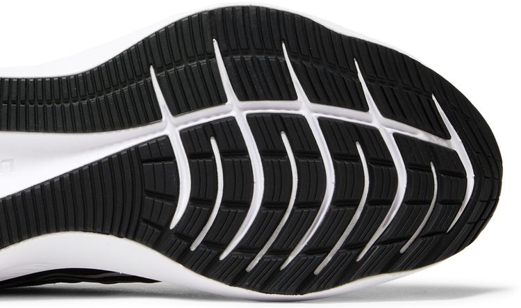 Nike Winflo 8 Black White