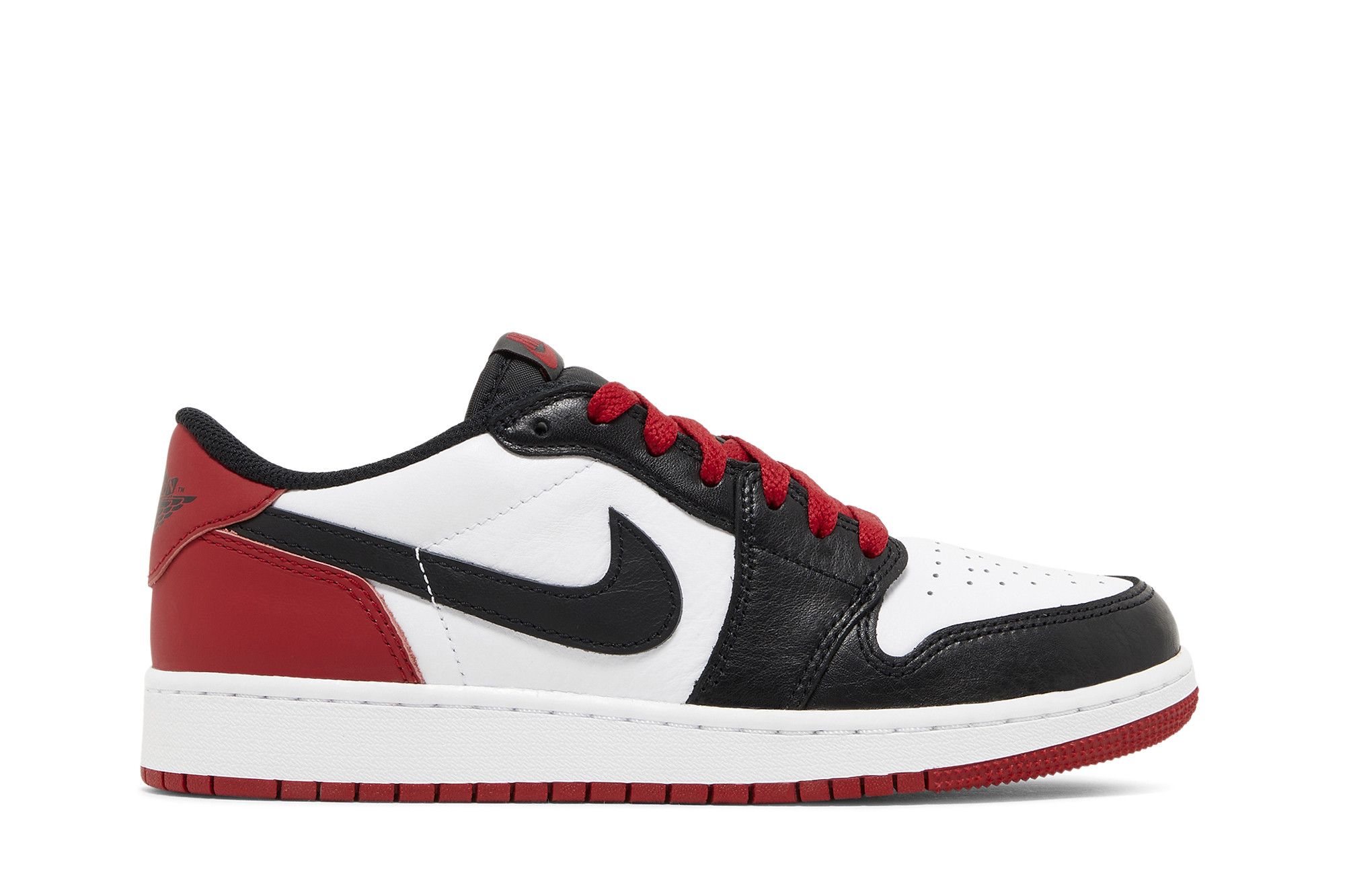 Jordan 1 low black toe grade school sales