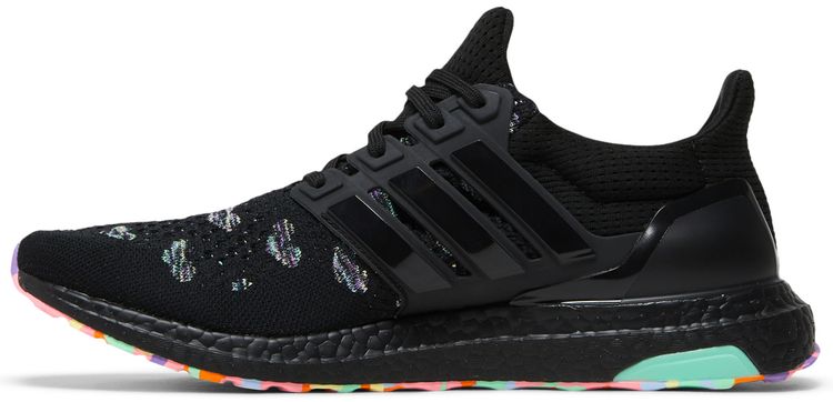 Adidas UltraBoost 10 Valentines Day