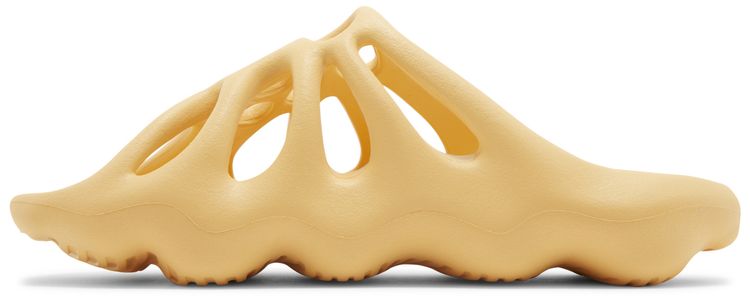 Yeezy 450 Slide Cream