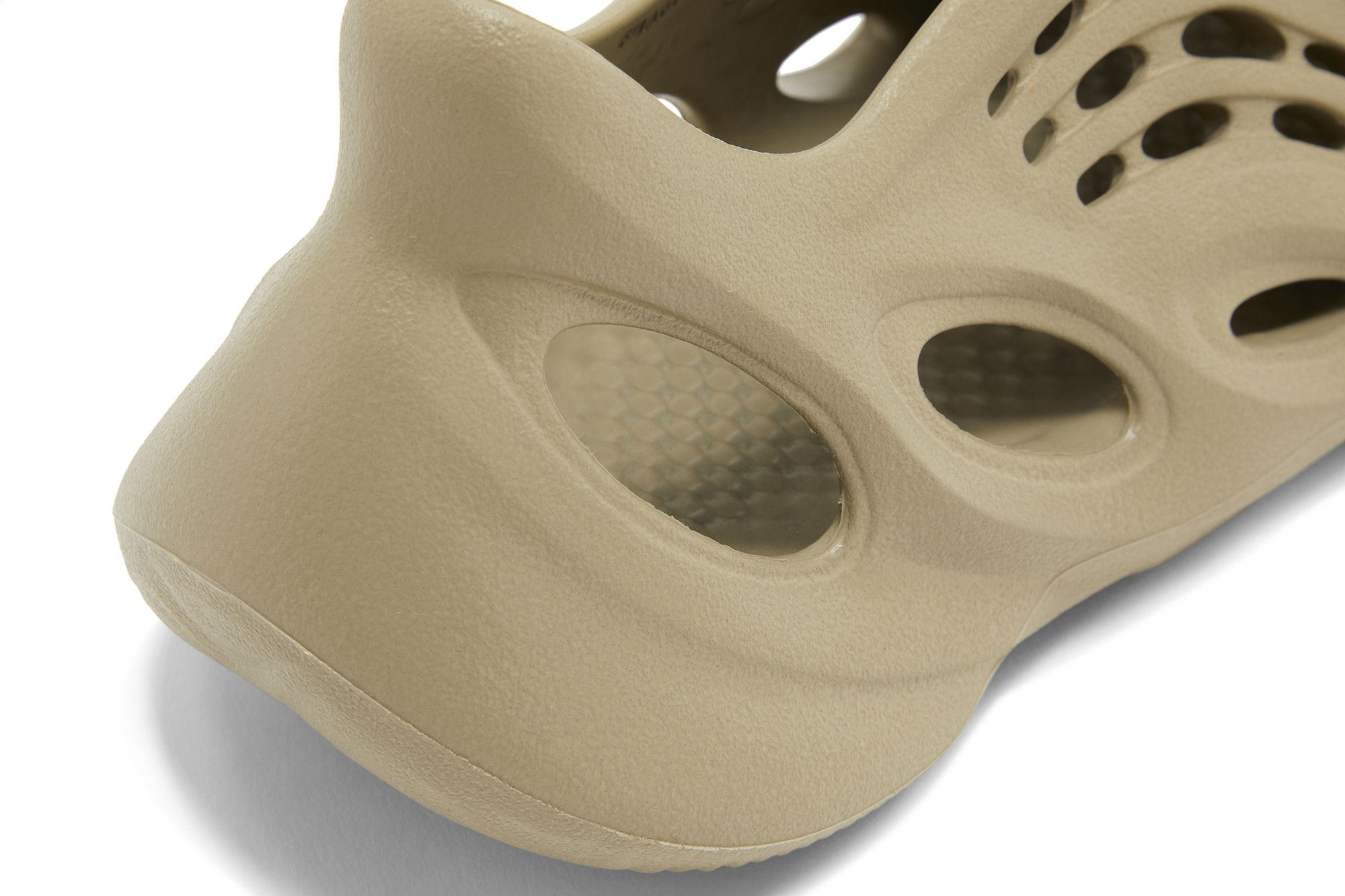 Buy Yeezy Foam Runner 'Stone Salt' - GV6840 | GOAT