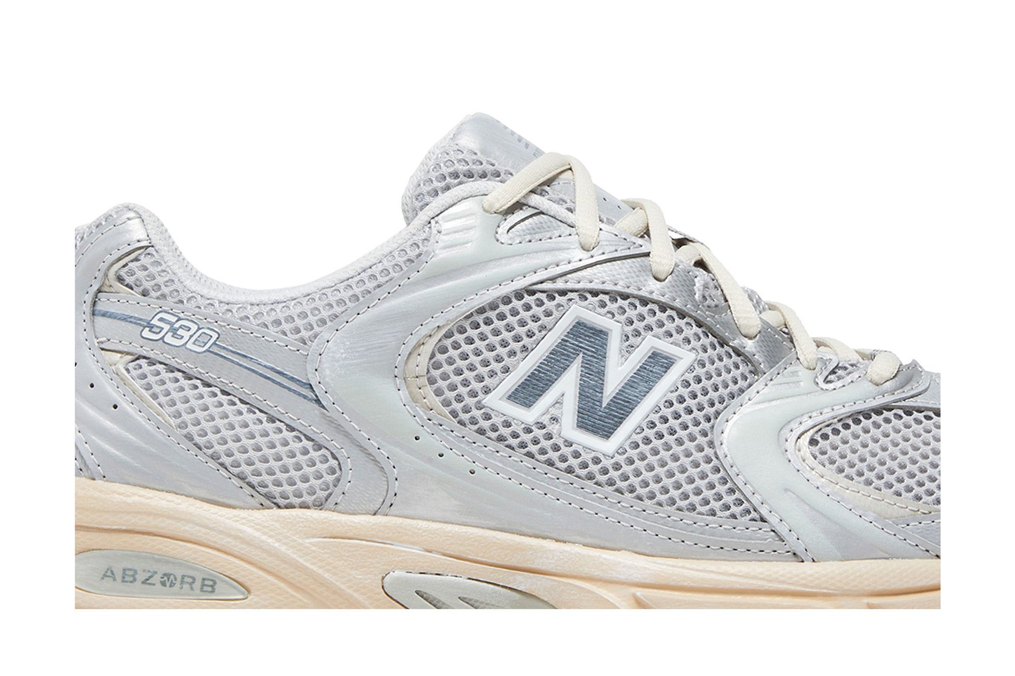 Buy 530 'Silver Moonbeam Distressed' - MR530VS | GOAT