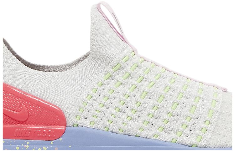 Nike Wmns React Phantom Run Flyknit 2 Confetti