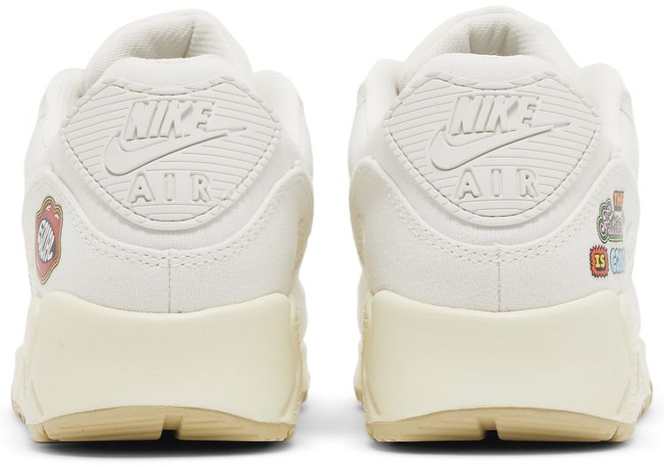 Nike Wmns Air Max 90 SE The Future is Equal