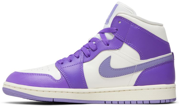 Wmns Air Jordan 1 Mid Action Grape