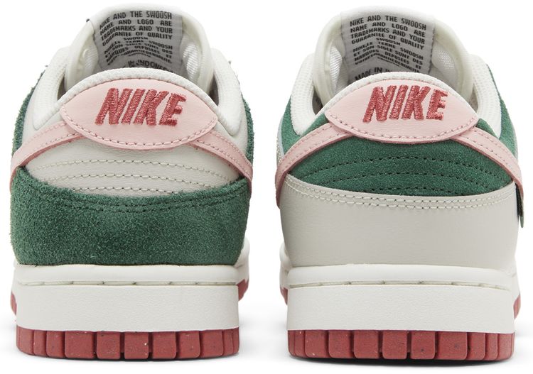 Nike Wmns Dunk Low SE All Petals United