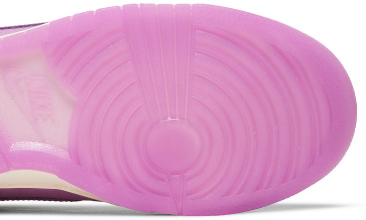 Nike Wmns Dunk Low Premium Rush Fuchsia