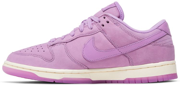 Nike Wmns Dunk Low Premium Rush Fuchsia