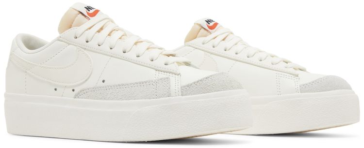 Nike Wmns Blazer Low Platform Triple Sail