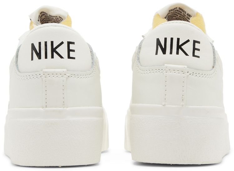 Nike Wmns Blazer Low Platform Triple Sail