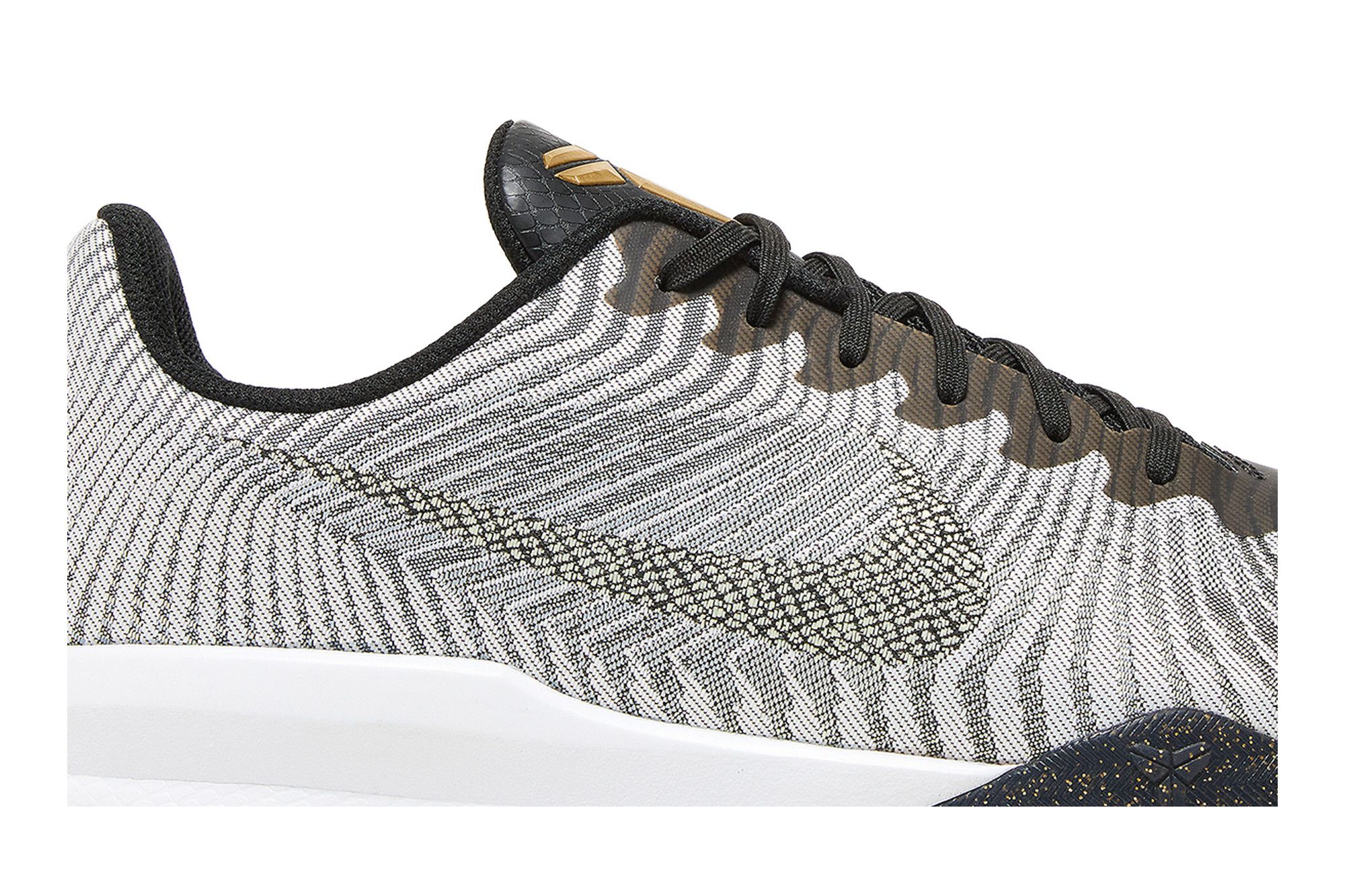 Kobe mentality 2 white on sale