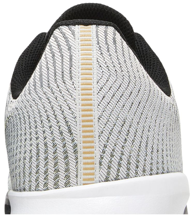 Nike Kobe Mentality 2