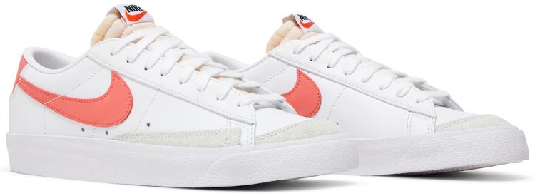 Nike Wmns Blazer Low 77 White Magic Ember