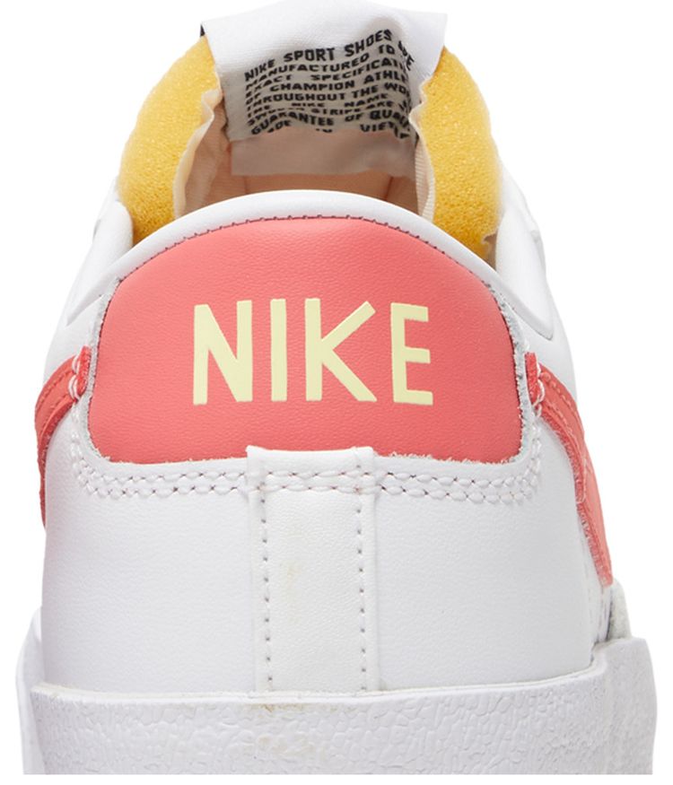 Nike Wmns Blazer Low 77 White Magic Ember