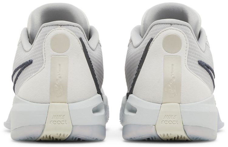 Wmns Sabrina 1 Ionic
