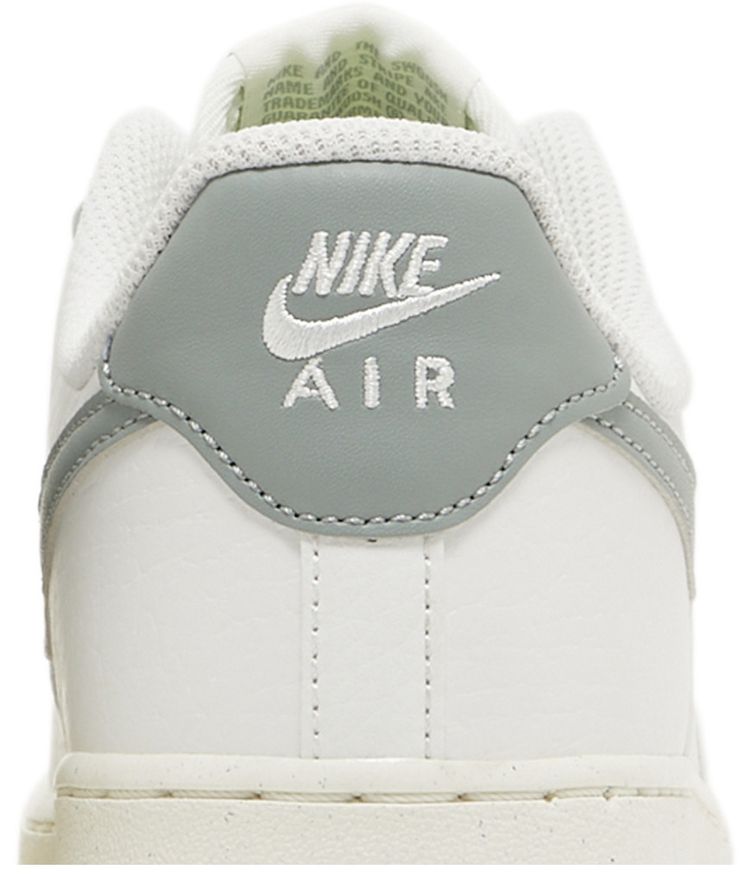 Nike Wmns Air Force 1 07 Next Nature Sail Mica Green