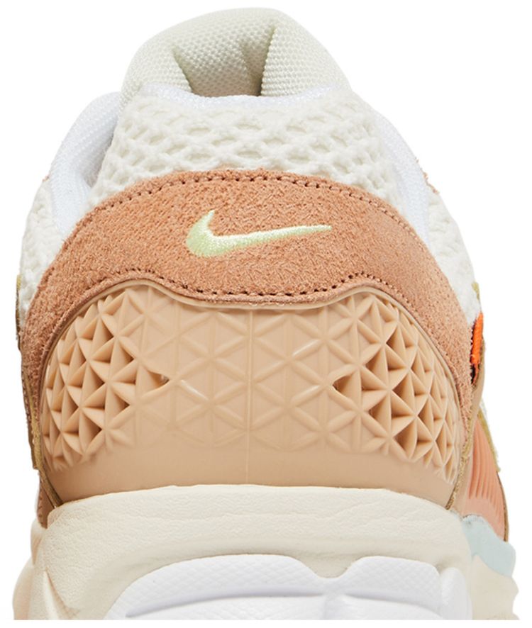 Zoom Vomero 5 Have a Nike Day