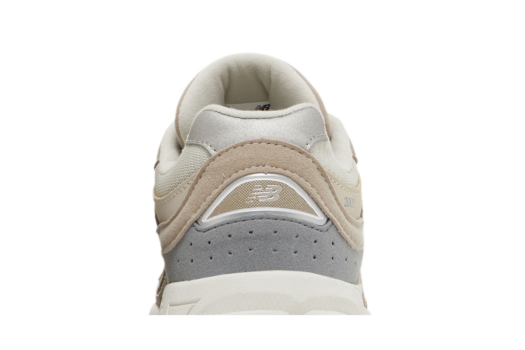 Buy New Balance 2002R Big Kid 'Timberwolf Mushroom' - GC2002SI | GOAT