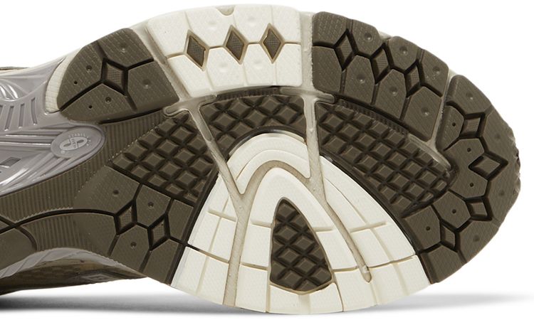 New Balance 860v2 Timberwolf Moonbeam