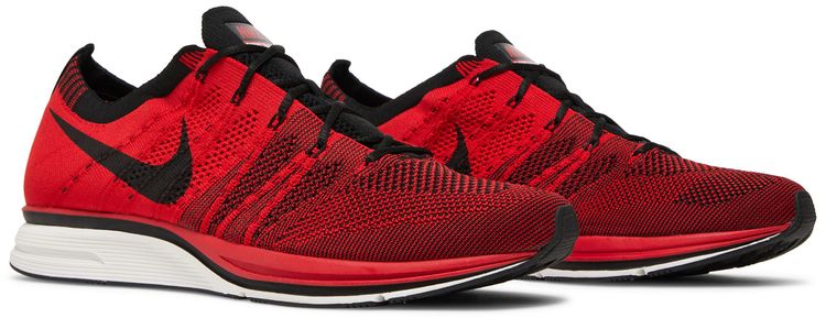Nike Flyknit Trainer University Red