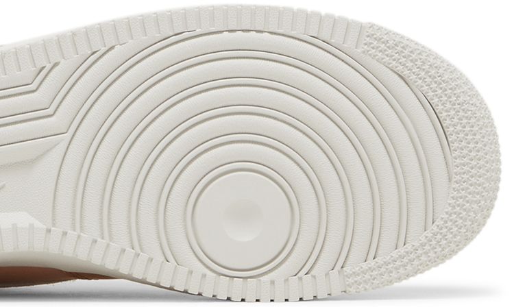 Nike Air Force 1 07 Amber Brown