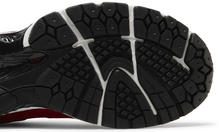 New Balance 2002R Team Red