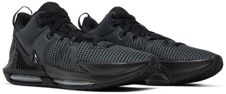 LeBron Witness 7 Black Anthracite