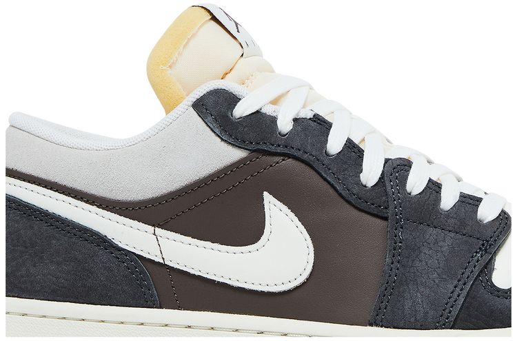 Air Jordan 1 Low SNKRS Day Korea 2023