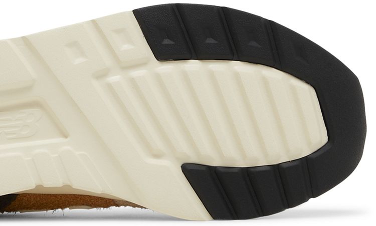 New Balance 997H Sea Salt Timberwolf