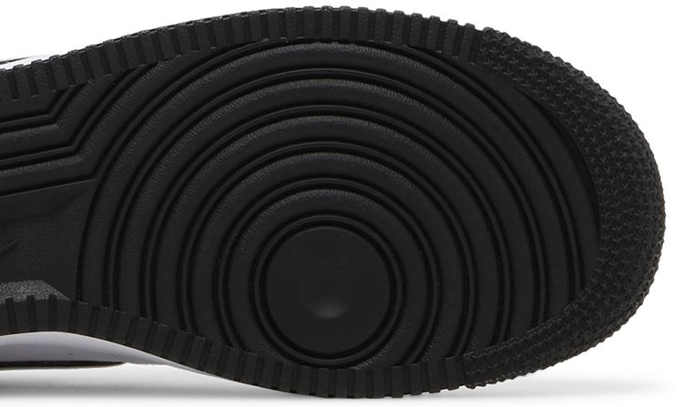 Nike Air Force 1 07 White Black Outline