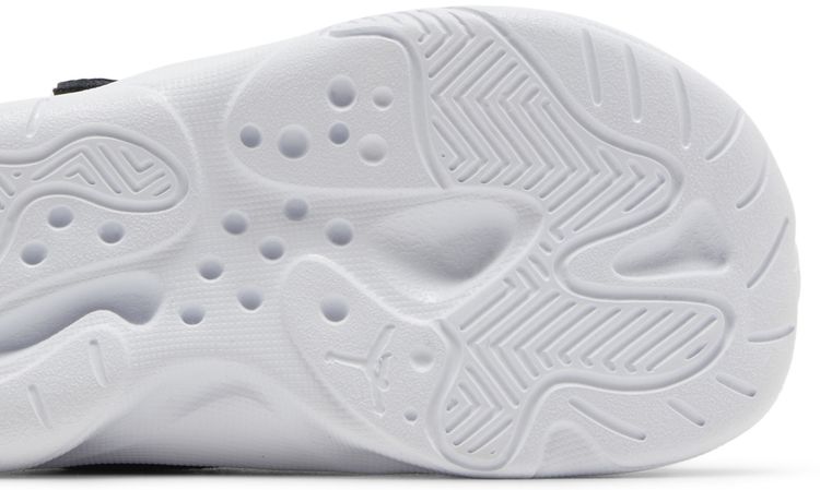 Air Jordan 11 CMFT Low TD Bred